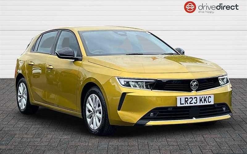 Used 2025 Vauxhall Astra Design Edition Hatchback | £14,300 - Image 1/4
