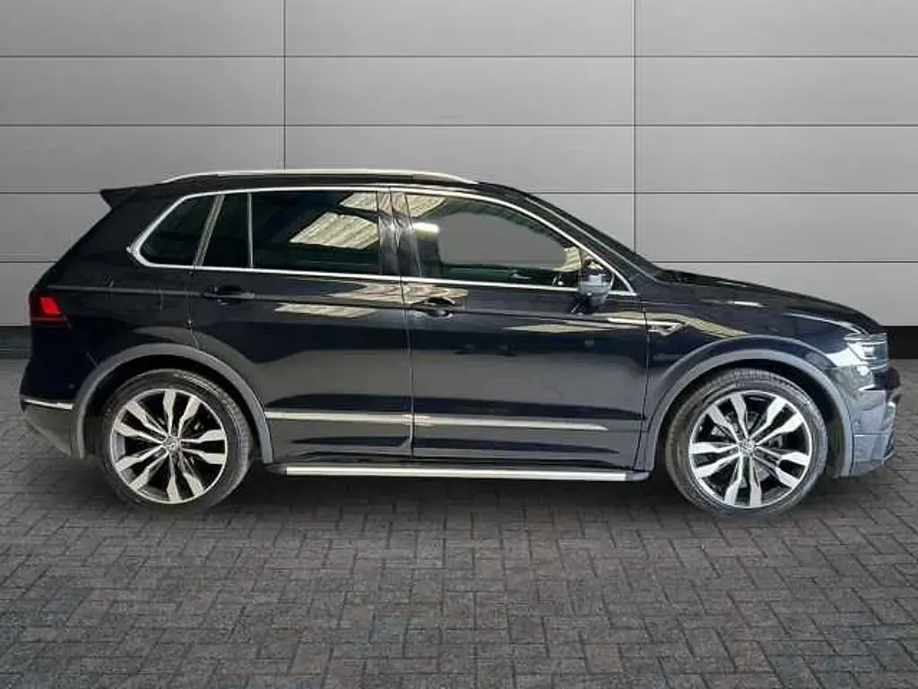 Used VW Tiguan R-line 150 HP (110 kW) 2020 Black SUV