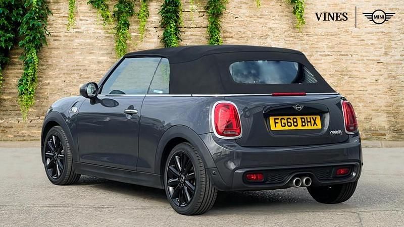 Używany Mini Cooper S 189 KM (139 kW) 2018 Szary Hatchback