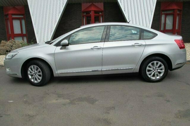 Used 2010 Citroën C5 Sedan | £5,295 (A bit pricey) - Image 1/4