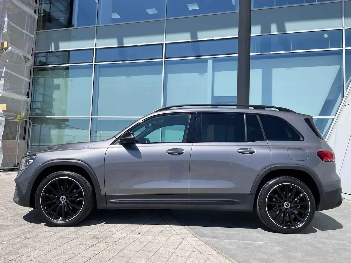 Used Mercedes GLB200 AMG Line Premium Plus 2023 Grey SUV
