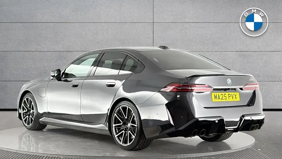Used BMW M5 Comfort Edition 717 HP (527 kW) 2025 Grey