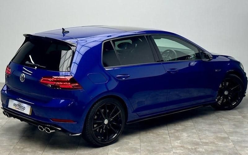 Usado VW Golf VII R 300 HP (220 kW) 2019 Azul Citadino