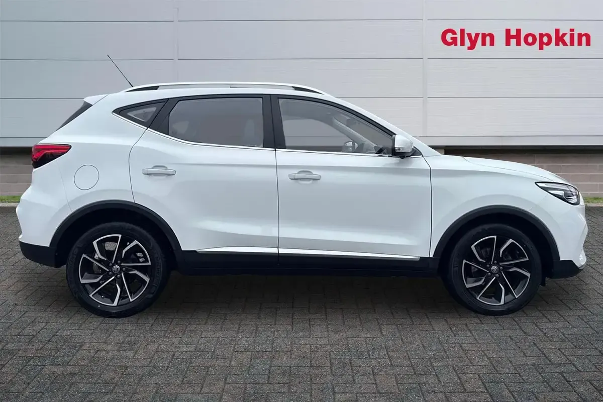 Used MG ZS Exclusive 106 HP (77 kW) 2022 White SUV