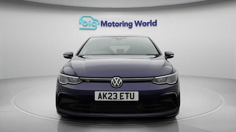 Used VW Golf VIII R-line 150 HP (110 kW) 2023 Blue Hatchback