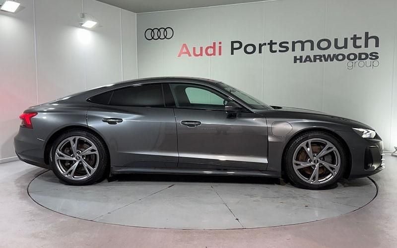 Used Audi e-tron GT quattro 389 kW (530 HP) 2024 Sedan