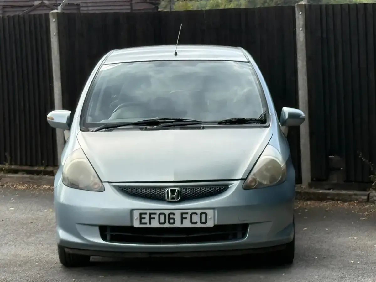 Used Honda Jazz SE 83 HP (61 kW) 2006 Blue Hatchback
