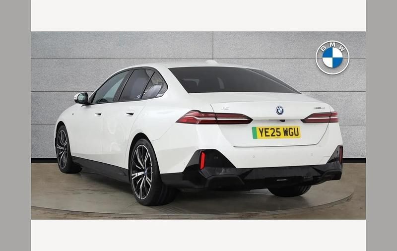 Used BMW i5 M Sport 250 kW (340 HP) 2025 Mineral white Sedan