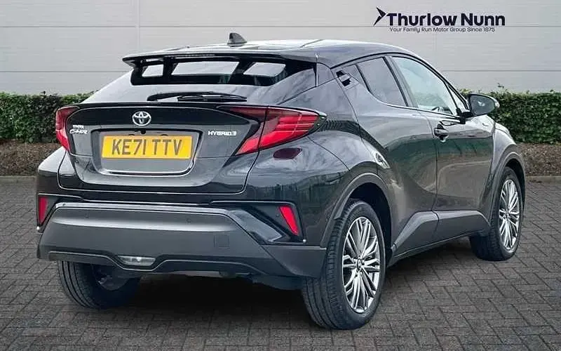 Used Toyota C-HR 122 HP (89 kW) 2022 Black SUV