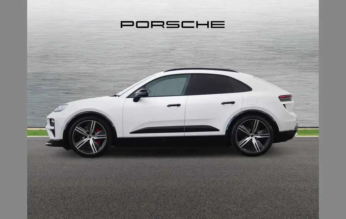 Used Porsche Macan Turbo 469 kW (639 HP) 2025 White SUV