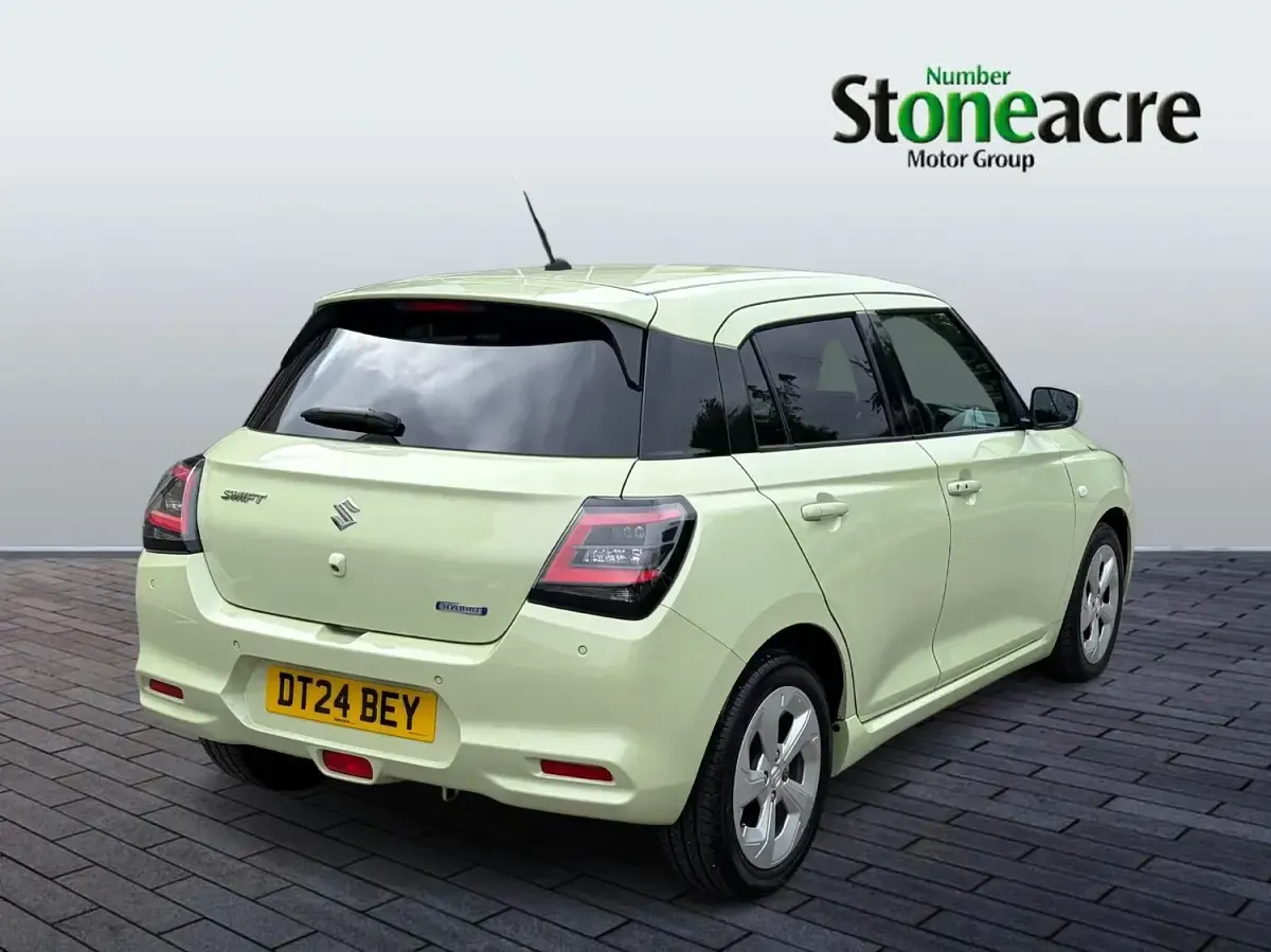 Used Suzuki Swift 82 HP (60 kW) 2024 Yellow Hatchback