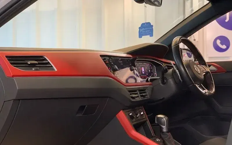 Begagnad VW Polo GTI 200 HK (147 kW) 2019 Vit Halvkombi