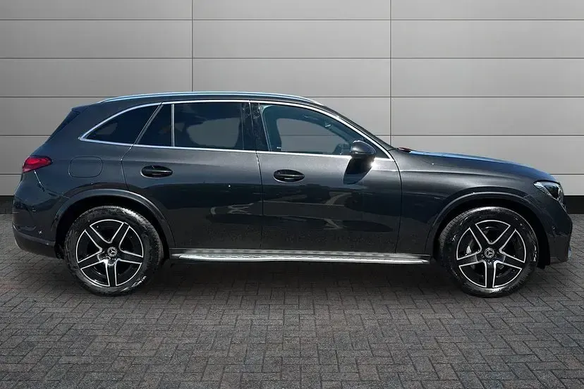 Used Mercedes GLC220 AMG line 217 HP (159 kW) 2025 Grey SUV