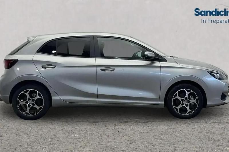 Used MG MG3 Trophy 194 HP (142 kW) 2024 Metallic  monument silver Hatchback