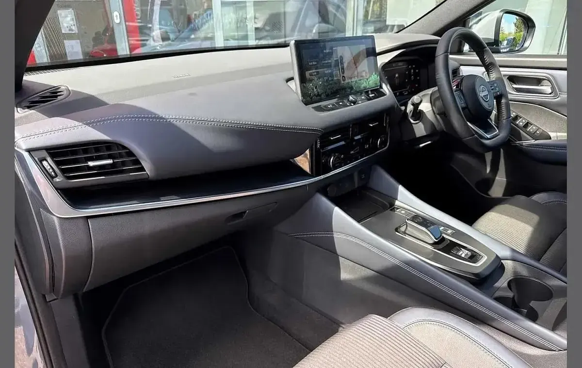 Used Nissan Qashqai Tekna 190 HP (139 kW) 2023 Grey SUV