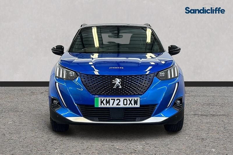 Second-hand Peugeot 2008 GTi 100 kW (136 CP) 2022 Albastru SUV