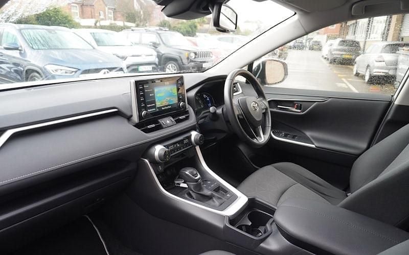 Used Toyota RAV4 Design 218 HP (160 kW) 2025 SUV