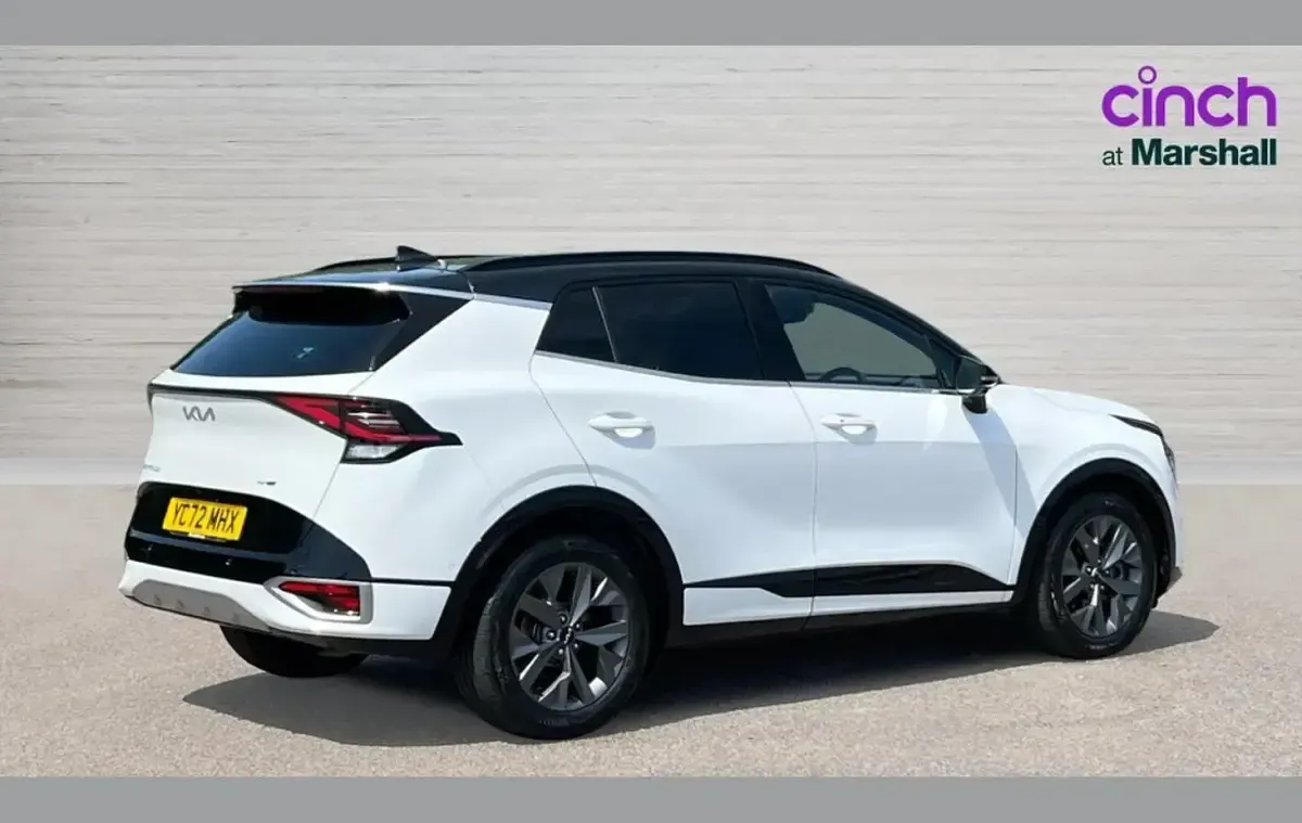 Used Kia Sportage GT-Line S 226 HP (166 kW) 2022 White SUV