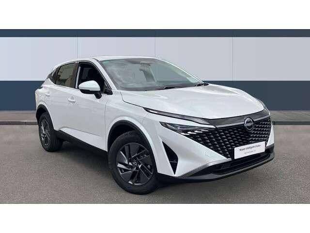White New 2025 Nissan Qashqai Acenta Premium SUV | £22,690 - Image 1/4