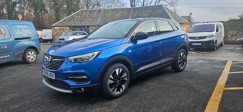 Used Vauxhall Grandland X Sport 130 HP (95 kW) 2019 Blue SUV