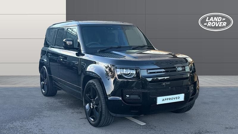 Black Used 2025 Land Rover Defender HSE Dynamic SUV | £78,249 - Image 1/3