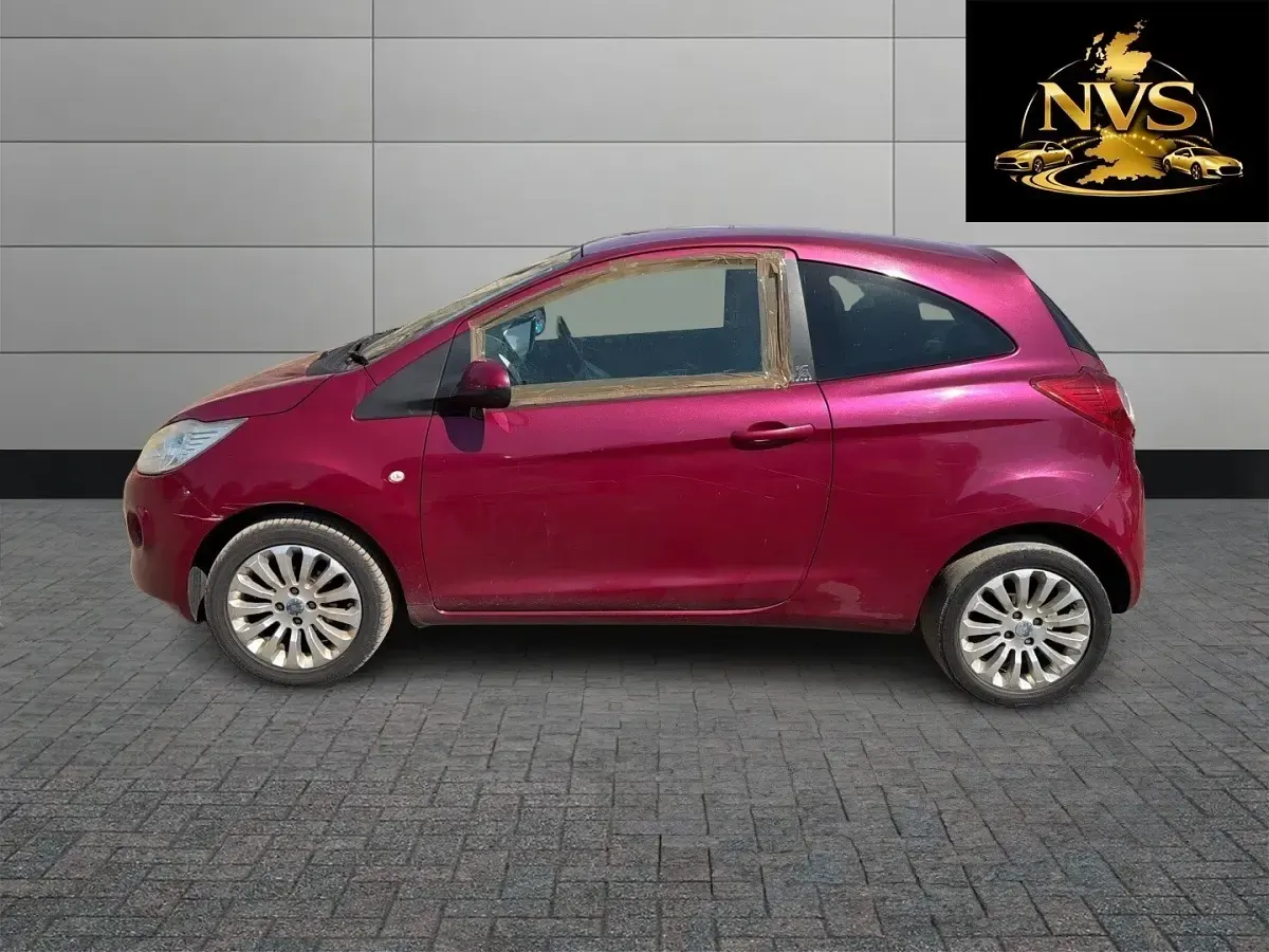Used Ford Ka Zetec 75 HP (55 kW) 2010 Red Hatchback