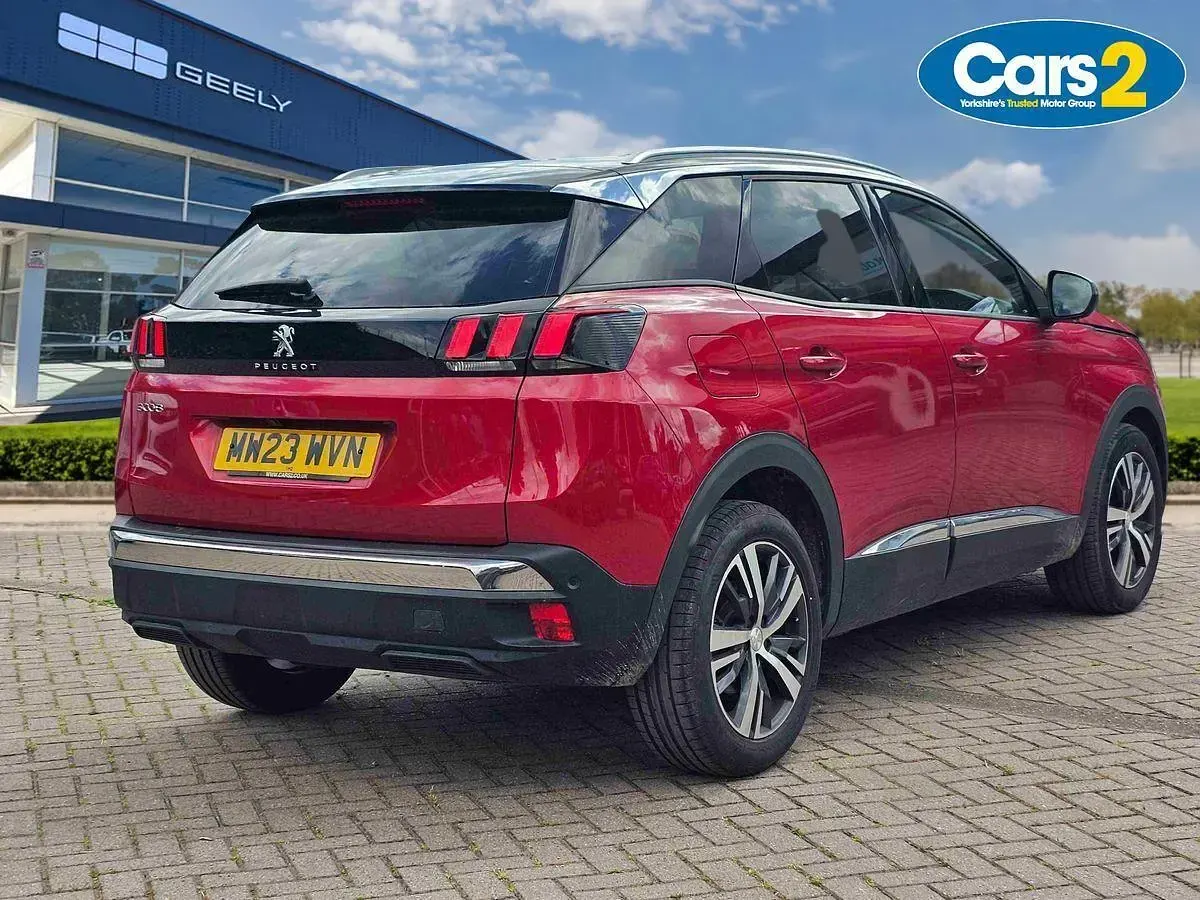 Used Peugeot 3008 Allure+ 131 HP (96 kW) 2023 Red SUV