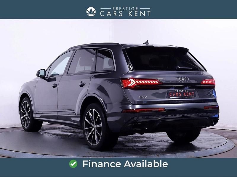 Used Audi Q7 Black Edition 286 HP (210 kW) 2022 Grey SUV