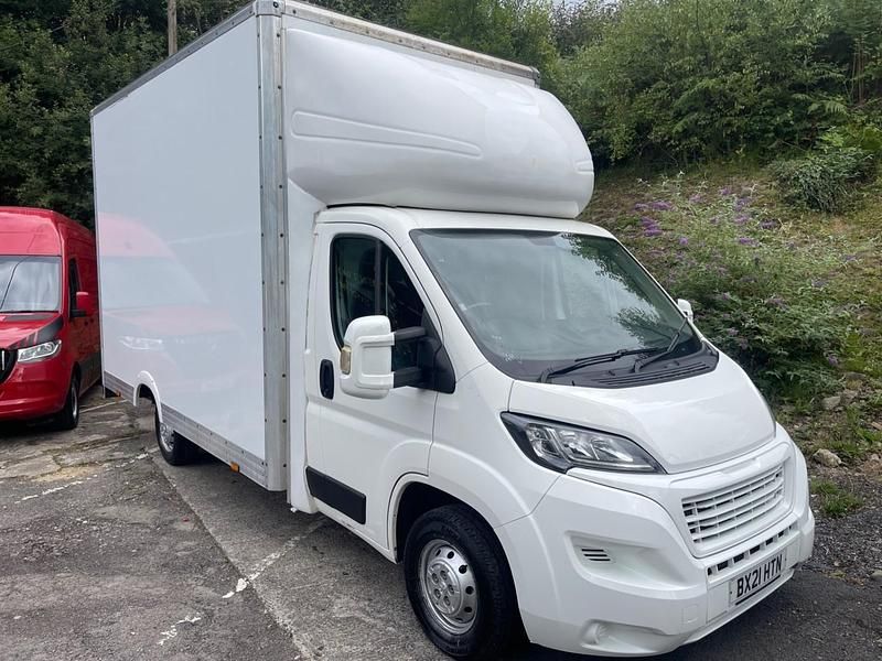 White Used 2021 Peugeot Boxer Business-Line Van | £9,995 - Image 1/4