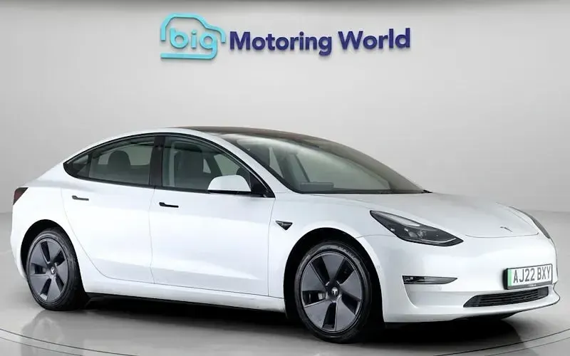 Used Tesla Model 3 Long Range AWD 366 kW (498 HP) 2022 Sedan