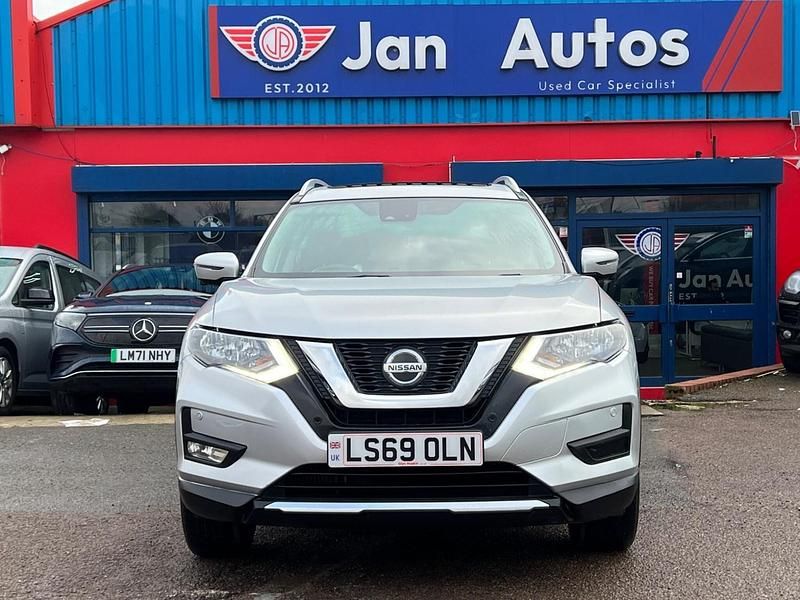 Used Nissan X-Trail N-Connecta 2019 Silver SUV