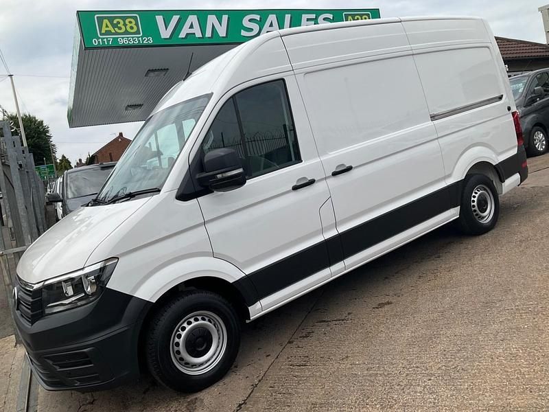 White Used 2022 VW Crafter Trendline Van | £16,995 (Fair price) - Image 1/4