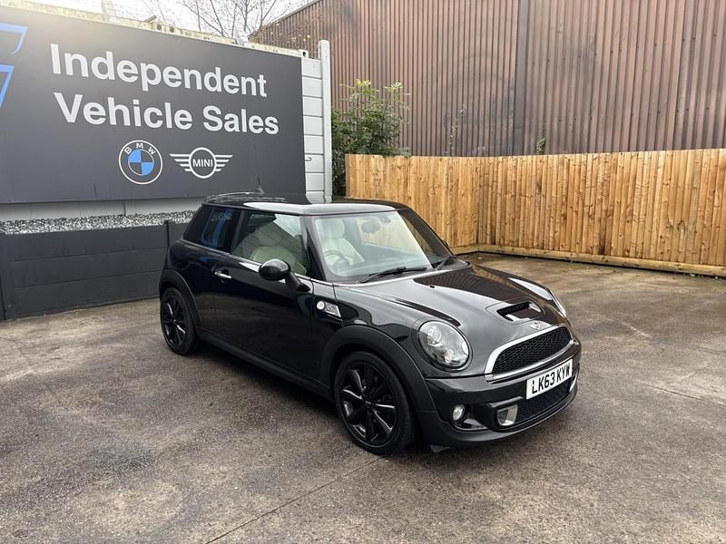 Black Used 2013 Mini Cooper SD Hatch Hatchback | £7,000 (Fair price) - Image 1/4