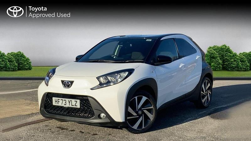 Used Toyota Aygo X 72 HP (52 kW) 2023 Pure white SUV
