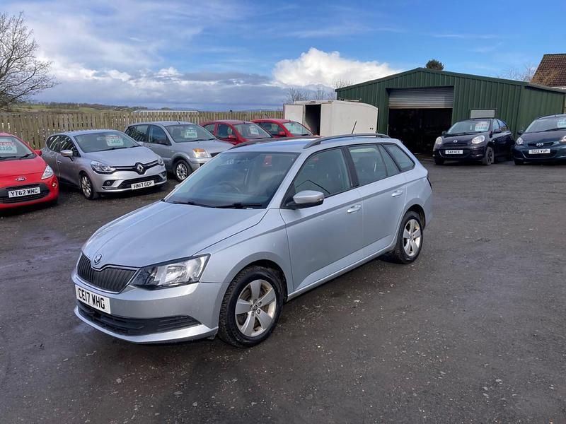 Used Skoda Fabia SE 2017 Silver Estate