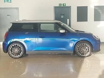 Used Mini Cooper Exclusive 160 kW (218 HP) 2025 Blue Hatchback