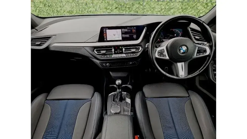 Used BMW 118 M Sport 136 HP (100 kW) 2023 Grey Hatchback