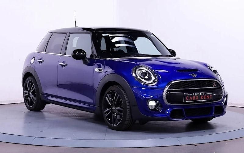Blue Used 2018 Mini Cooper S Hatch Hatchback | £14,750 (Fair price) - Image 1/4