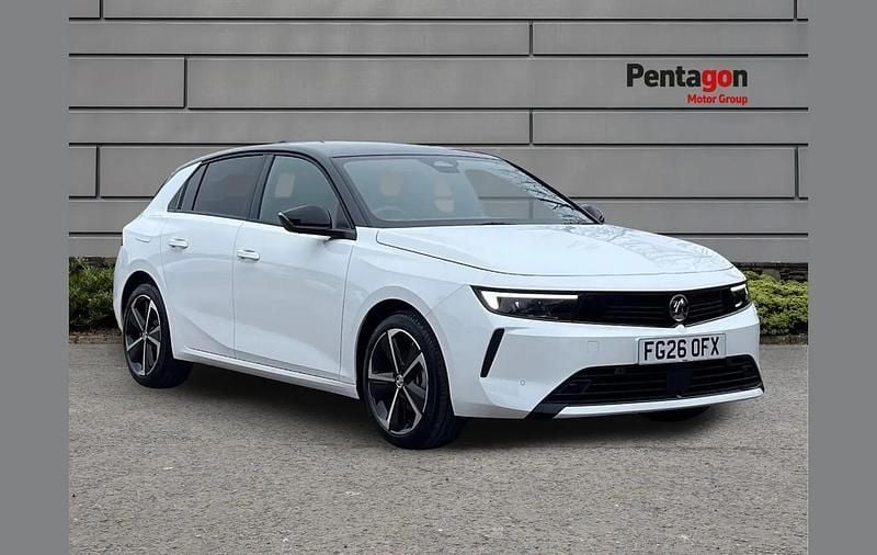New Vauxhall Astra 128 HP (94 kW) 2026 White Hatchback