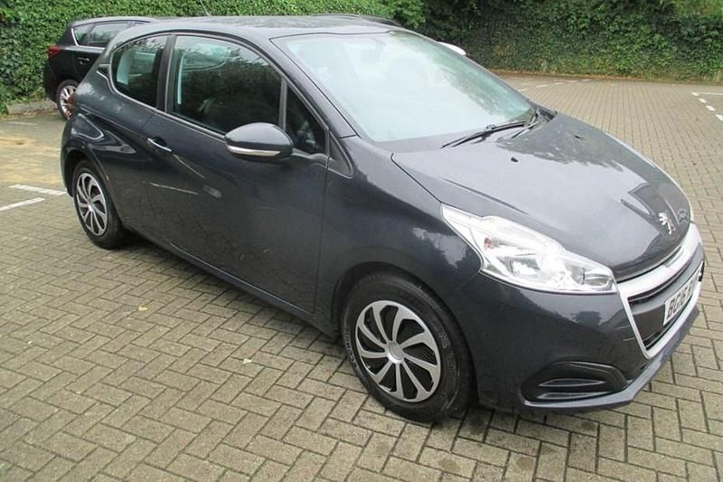 Grey Used 2016 Peugeot 208 Access Hatchback | £4,391 (Fair price) - Image 1/1