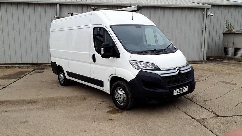 White Used 2020 Citroën Relay Van | £8,990 (Fair price) - Image 1/4
