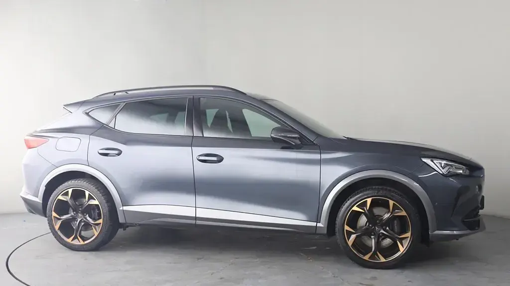 Begagnad Cupra Formentor VZ1 245 HK (180 kW) 2022 Grå SUV