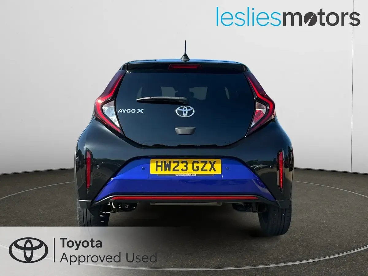 Used Toyota Aygo X Edition 72 HP (52 kW) 2023 Blue SUV