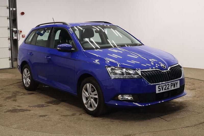 Used Skoda Fabia SE 95 HP (69 kW) 2022 Blue Hatchback
