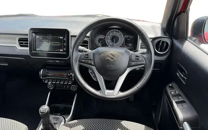 Used Suzuki Ignis SZ5 83 HP (61 kW) 2022 Red SUV