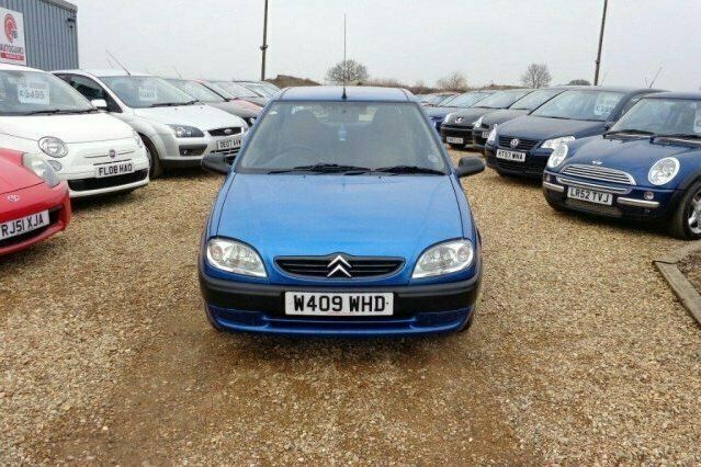 Begagnad Citroën Saxo 60 HK (44 kW) 2000 Halvkombi