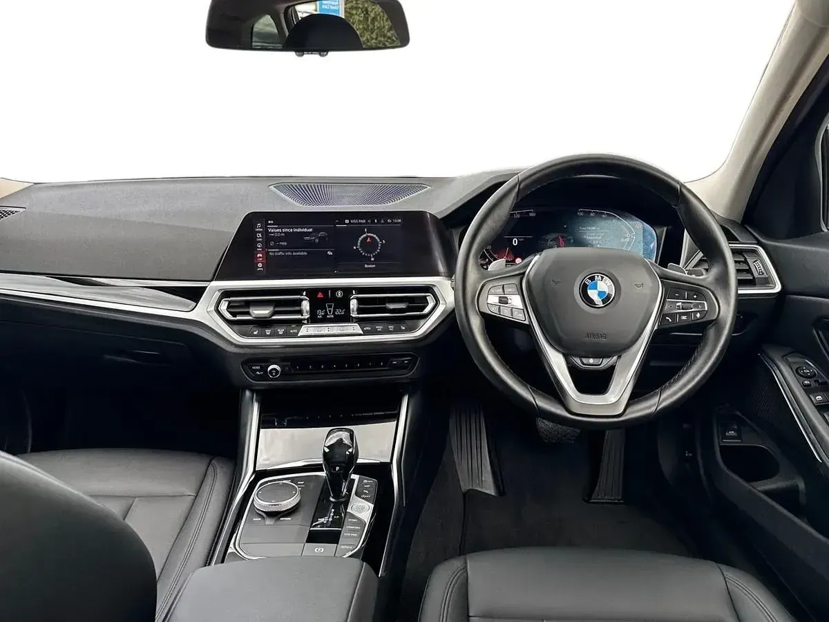 Used BMW 320 Comfort Edition 181 HP (133 kW) 2021 Black Estate
