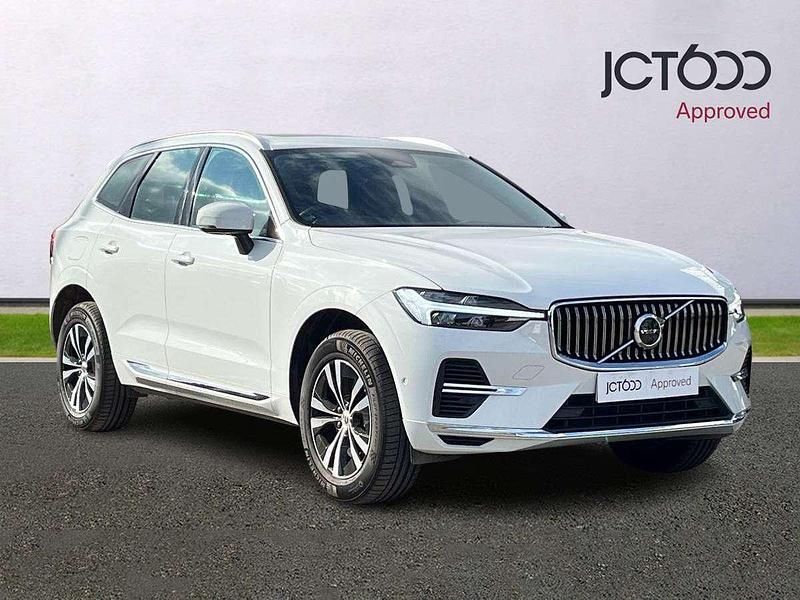 White Used 2022 Volvo XC60 Inscription SUV | £36,000 (Fair price) - Image 1/4