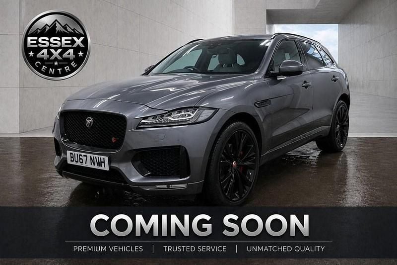Begagnad Jaguar F-Pace Supercharged 2017 Grå SUV