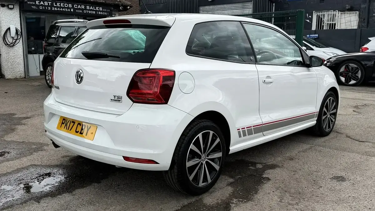 Used VW Polo Beats 90 HP (66 kW) 2017 White Hatchback